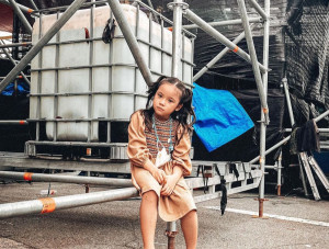 Gisella Anastasia dan Gading Marten Bagikan Momen Gempi Nonton Festival Musik Pertama