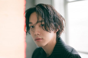 Resmi Jadi Suami Gong Hyo Jin, Ini Dia Profil Kevin Oh