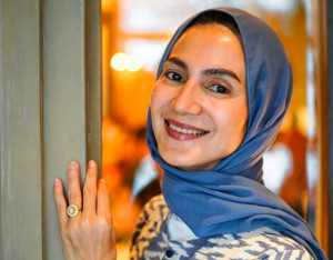 Rumahnya Dikosongkan Paksa Satpol PP, Wandah Hamidah Sebut Anies Baswedan Zalim
