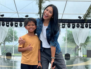 Tampil Bareng Anggun, Warganet Doakan Farel Prayoga Ketularan Go Internasional