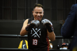 Diisukan Jadi Pria Simpanan Pinkan Mambo, Ini Tanggapan Vicky Prasetyo
