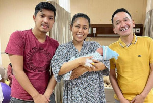 Evi Masamba Lahiran Anak Kedua, Ruben Onsu Jenguk Artis Asuhannya