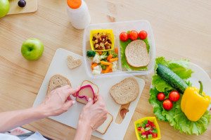 5 Tips Kreasi Bekal Anak yang Praktis dan Bergizi, Yuk Coba!