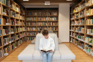 5 Perpustakaan di Jakarta yang Estetik dan Wajib Dikunjungi