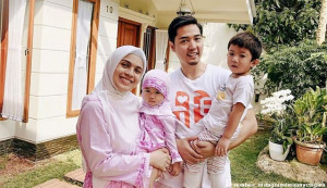 Nycta Gina Ungkap Alasan di Balik Langgengnya Hubungan Pernikahan