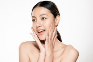 6 Tips Atasi Kulit Wajah Kusam, Gak Ribet Kok!