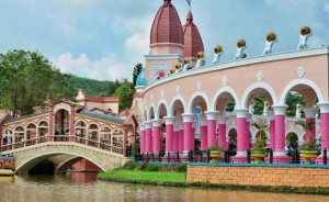 5 Aktivitas Seru di Little Venice Bogor, Miniatur Kota Venesia