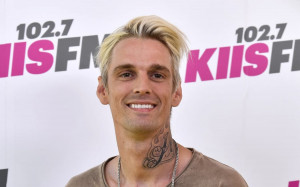 Tuai Pro Kontra, Perilisan Memoar Aaron Carter Ditunda Sementara Waktu