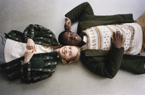 Gaya Minimalis Bernuansa Musim Gugur Hadir di Koleksi UNIQLO dan JW ANDERSON