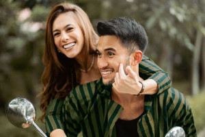 Beda 15 Tahun! 5 Fakta Sabda Ahessa, Pacar Baru Wulan Guritno