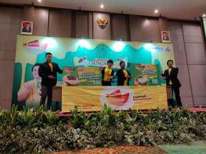Emina Cheese Mozza, Sensasi Paduan Cheddar dan Mozarella