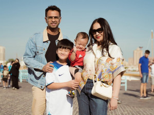Raffi Ahmad dan Nagita Slavina Rayakan Ulang Tahun Cipung di Gurun Pasir
