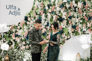 Resmi Lamar Sang Kekasih, Adjis Doaibu Siap Menikah