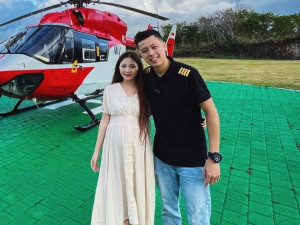 Belum Genap Sebulan Nikah, Istri Vincent Raditya Melahirkan Anak Pertama