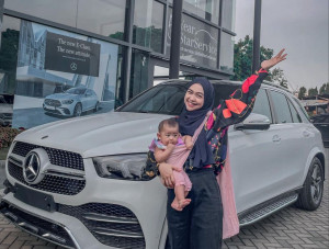 Demi Kenyaman Sang Anak, Ria Ricis Beli Mobil Baru untuk Moana