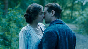 Tuai Kontroversi dan Adegan Panas, Simak Fakta "Lady Chatterley's