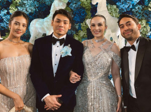 Datang ke Pernikahan Chelsea Islan, Gaun Anya Geraldine Panen Kritik