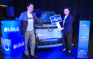 Puncak Blibli Histeria 2022, Lelang Mobil Listrik Mulai Rp12