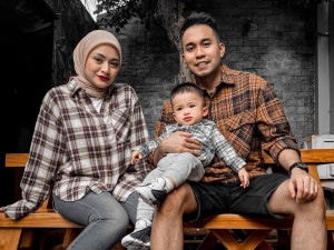 Tanggapi Kedekatan Adzam dengan Faris, Nathalie Holscher: Anak Butuh Figur Ayah