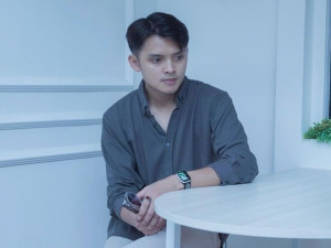 Hibur Diri Usai Bercerai, Dodi Personel Adam Liburan ke Jepang