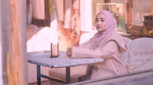 Wajahnya Terpampang di Time Square, Fatin Shidqia Merasa Terharu dan Bangga