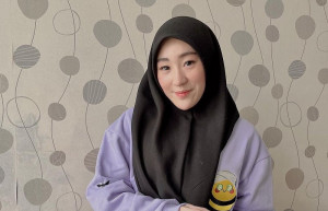 Unggah Foto Pakai Gaun, Larissa Chou Siap Menikah Lagi?