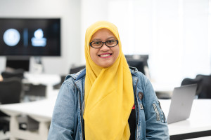 Dukung Ekonomi Keluarga, Heni Prasetyorini Jadi Online Edukator Bidang Teknologi