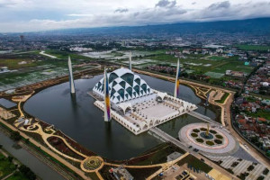 5 Fakta Menarik Masjid Al-Jabbar, Ikon Baru Jawa Barat