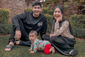 Sempat Dihujat, Ria Ricis Pamer Moana yang Sudah Bisa Merangkak
