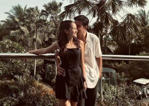Junior Roberts dan Sandrinna Michelle Go Public, Perbedaan Usia Tuai Sorotan