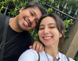 Joshua Suherman Emosi, Foto Sang Istri Digunakan Akun Prostitusi Online