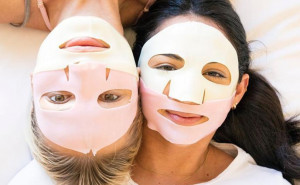 5 Mitos Menggunakan Sheet Mask yang Sebaiknya Kamu Hindari