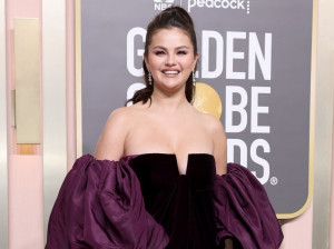 Jawaban Santai Selena Gomez Tanggapi Komentar Body Shaming