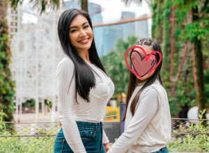 Bak Mukjizat, Denada Bagikan Kisah Anaknya yang Dinyatakan Sembuh dari Leukimia