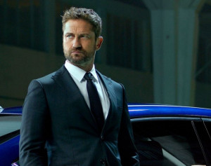Pernah Nari Bareng Shahrukh Khan, Gerard Butler Ngaku Ingin Main Film Bollywood