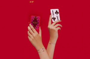 Gelang Serut Terbaru, Perpaduan Ruby Stone dan Berlian Untuk Jalani Awal Tahun