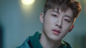 B.I Umumkan Jadwal Tur Asia Bertajuk “L.O.L THE HIDDEN STAGE”