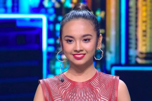 Lyodra Dikirimi Hadiah Pigura Besar "Gemini Gang" oleh Ahmad Dhani