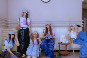“OMG” Jadi Album NewJeans Tercepat yang Capai Jutaan Penjualan
