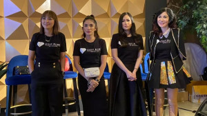 Setelah Miliki Bisnis Makeup, Ussy Sulistiawaty Lebarkan Sayap ke Brand Skincare