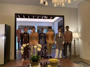 "Pranargya", Cinta Tanpa Batas untuk Sang Pencipta dari Iwan Tirta
