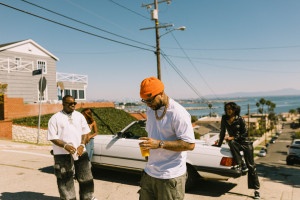 Gandeng Kendrick dan Difitur Kehlani, Blxst Rilis EP "Just For Clarity 2"