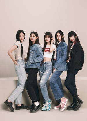Yeay! Levi's Umumkan NewJeans Jadi Global Ambassadors