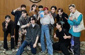 Unggah Foto Bareng TREASURE, Isyana Sarasvati Bikin Iri Warganet