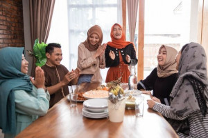 6 Tips Puasa Hemat untuk Anak Kos yang Tak Pulang ke Rumah