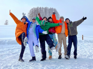 Kenalan dengan 6 Cast Variety Show "No Math School Trip" Yuk!