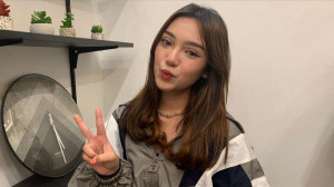Angie Zelena Rilis Single "Bulan Penuh" yang Ceritakan Tentang Hubungan Tanpa Status