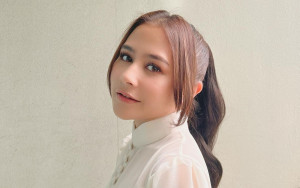 Keren! Setelah UGM, Kini Prilly Latuconsina jadi Dosen di Universitas Udayana Bali