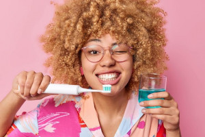Sering Disepelekan, 6 Kesalahan Menyikat Gigi yang Perlu Dihindari