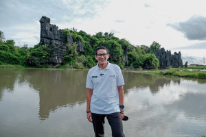 Sandiaga Uno Berbincang dengan Palari Films tentang Film Netflix Terbaru "Kabut Berduri"